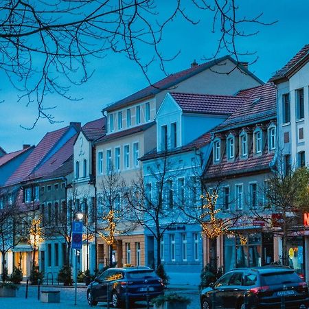 Der Sachsenhof - Zentral gelegene Ferienwohnung direkt am Markt und Kirche Bad Liebenwerda Exterior foto